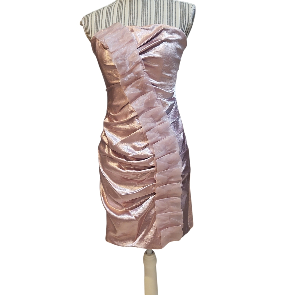 Unbranded Woman Strapless Roonced Satin  Pink Mini Coctail Dress 3/4